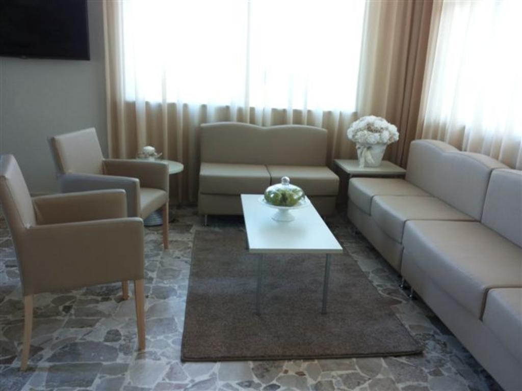 Hotel Sorriso San Mauro Mare Extérieur photo